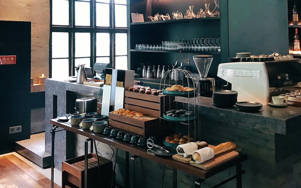 Få en professionel café hjemmeside der tiltrækker lokale gæster her